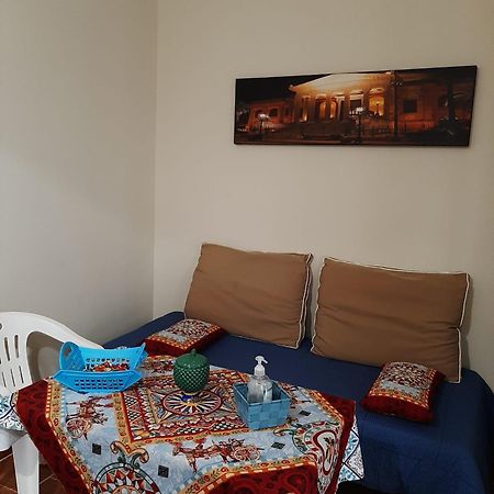 Casa Vacanza Di Via Giacalone Palermo Exterior foto